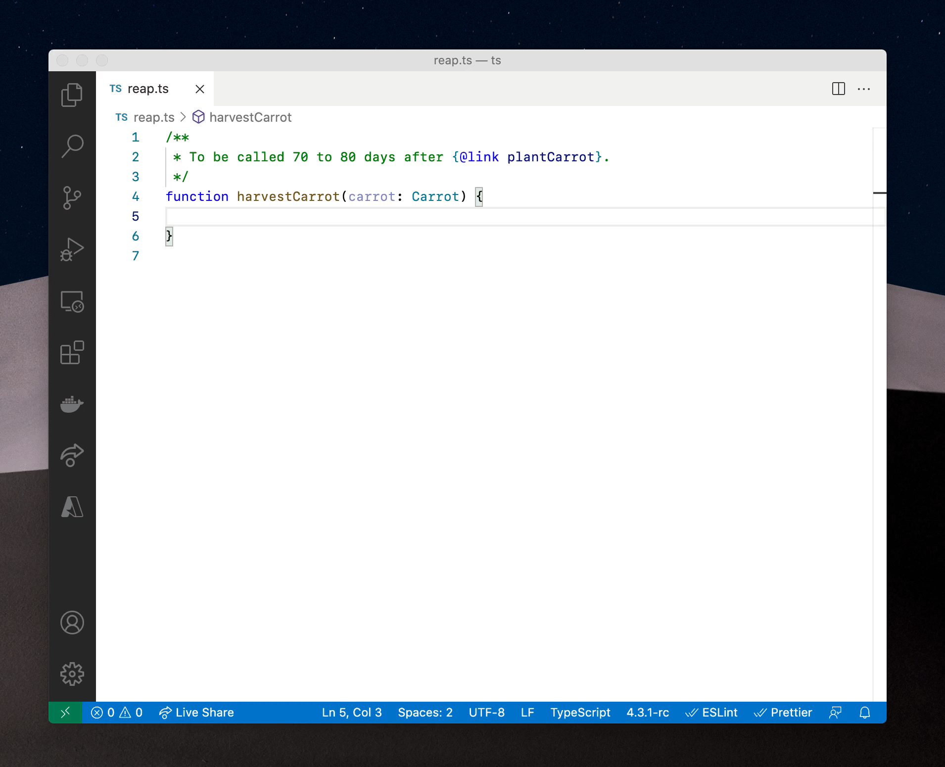 Jumping to definition and requesting quick info on a `@link` tag for 