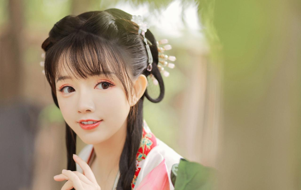 “少女感”汉服穿搭妆容及配饰选择技巧 - 图2